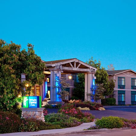 Holiday Inn Express & Suites Carpinteria, An Ihg Hotel Exterior photo